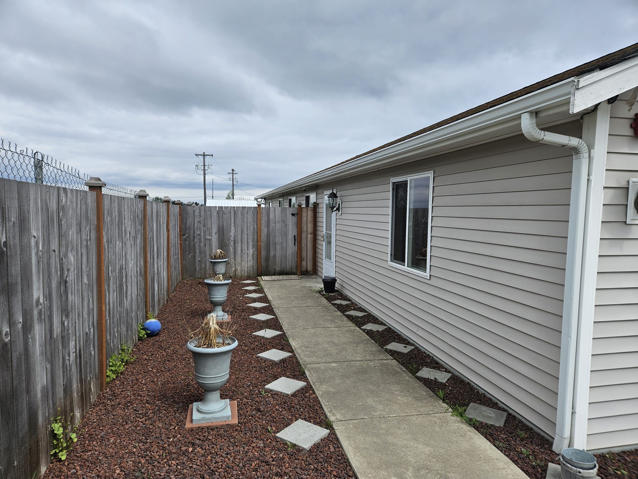 Side walkway and landscaping at the Sequim veterans housing